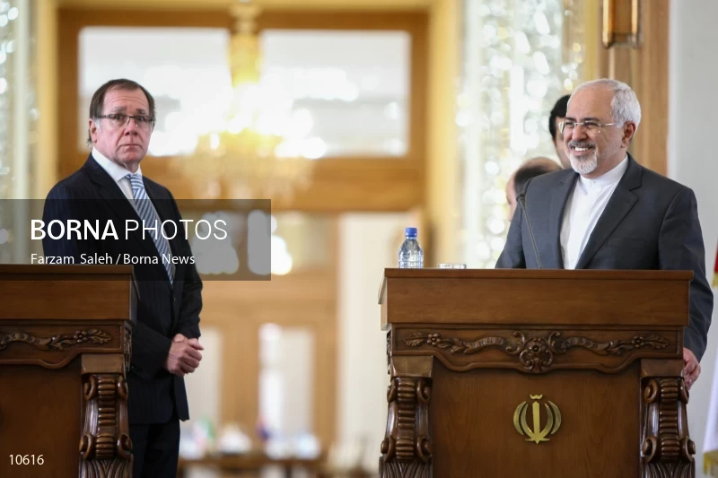 Mohammad Javad Zarif meets with Murray McCully