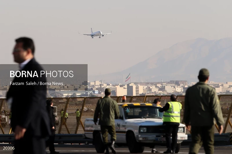 Iran Air takes delivery of its first of 100 Airbus aircraft