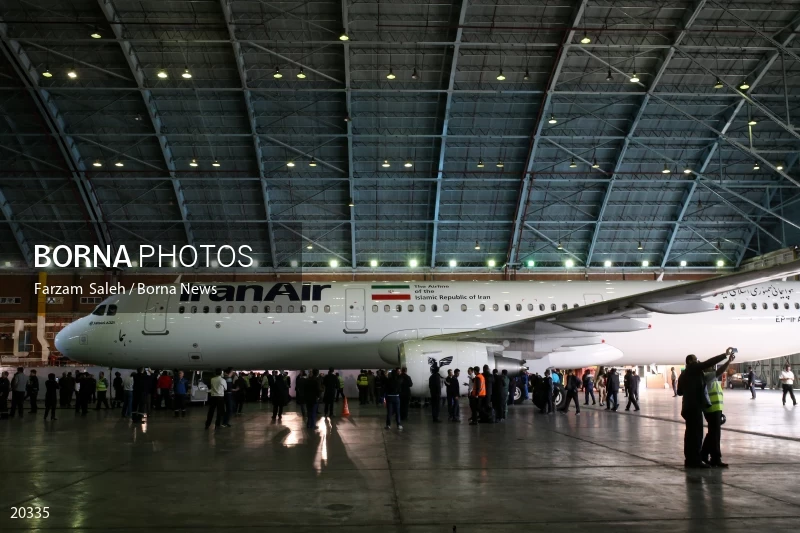 Iran Air takes delivery of its first of 100 Airbus aircraft