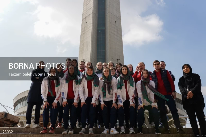 Foreign athletes visit Tehran's Milad Tower