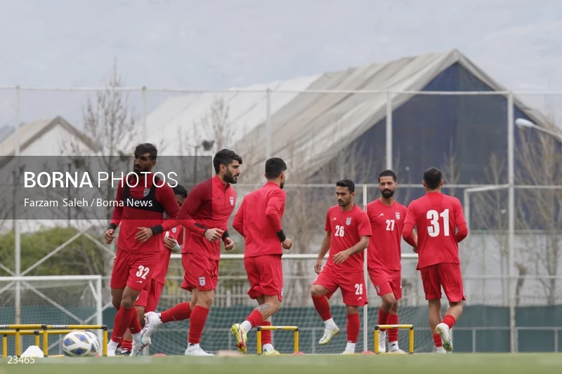 The first training session of the national football team with the presence of Amir Ghalenoei