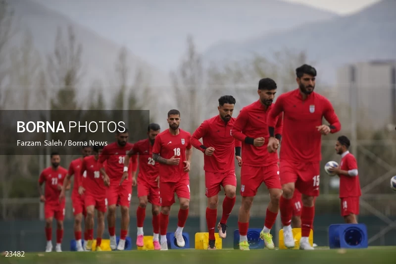 The first training session of the national football team with the presence of Amir Ghalenoei