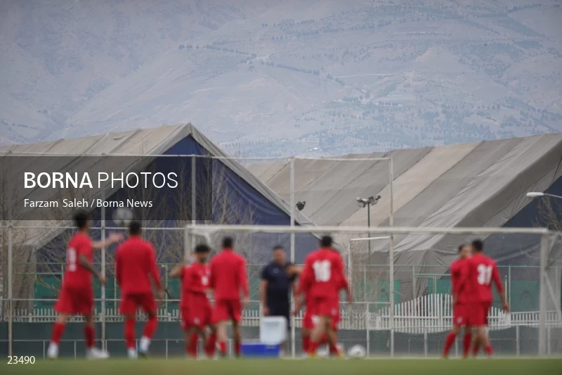 The first training session of the national football team with the presence of Amir Ghalenoei
