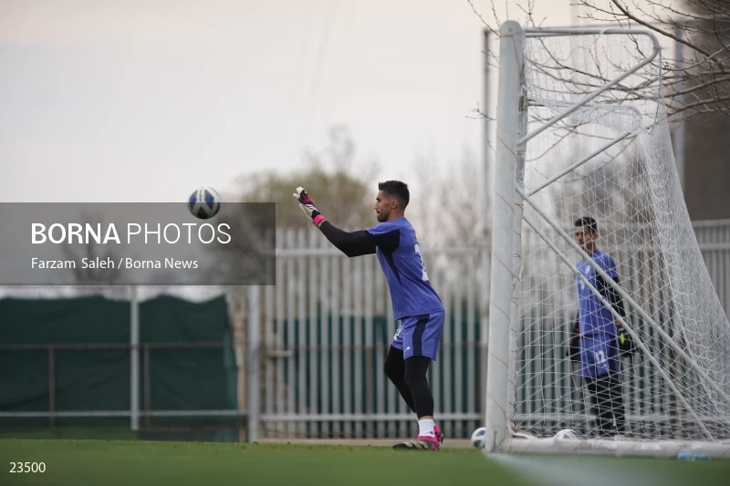 The first training session of the national football team with the presence of Amir Ghalenoei