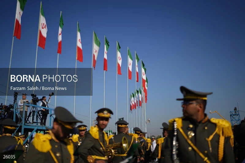 Military Parades Held in Iran on National Army Day