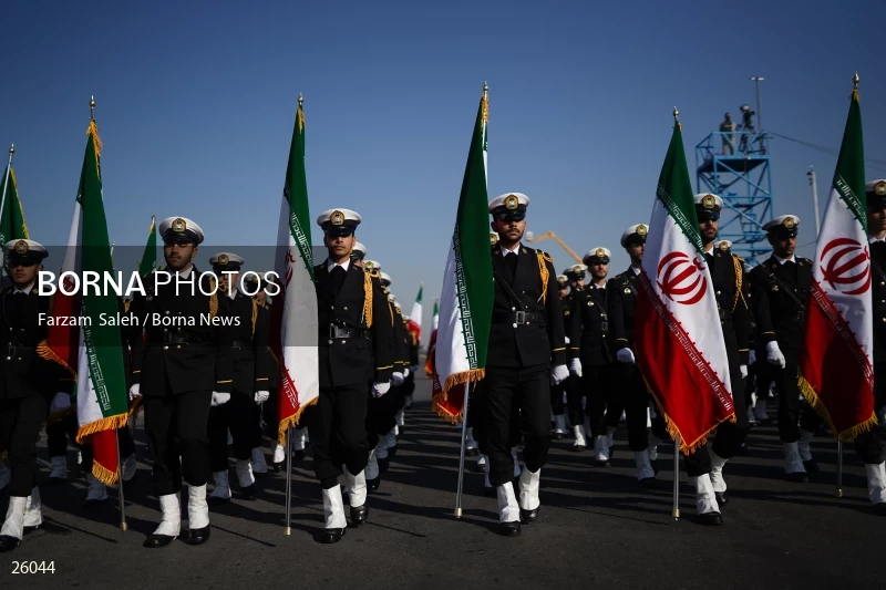 Military Parades Held in Iran on National Army Day