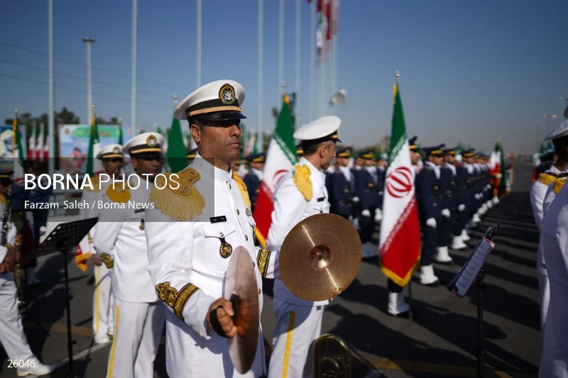 Military Parades Held in Iran on National Army Day