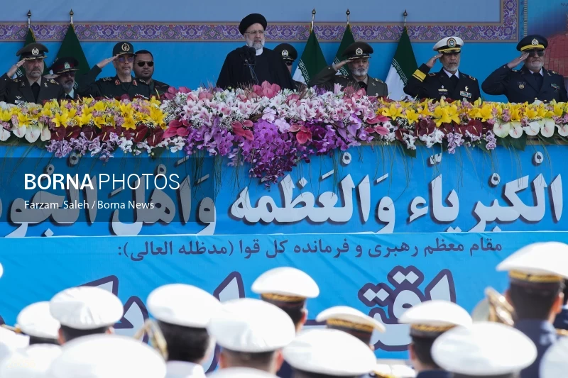 Military Parades Held in Iran on National Army Day