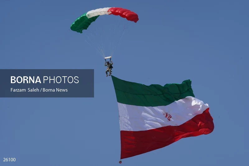 Military Parades Held in Iran on National Army Day