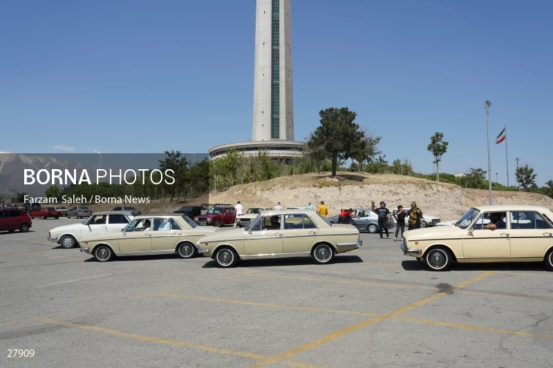 Paykan Lovers gathering in Tehran