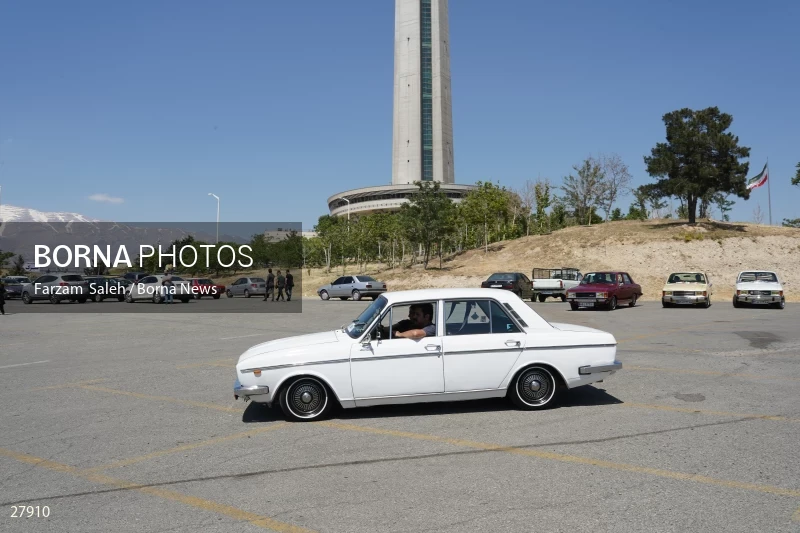 Paykan Lovers gathering in Tehran
