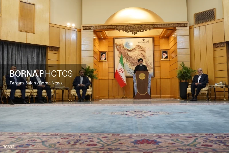 The official see-off ceremony of the president on his trip to Latin America