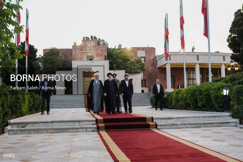 The official see-off ceremony of the president on his trip to Latin America