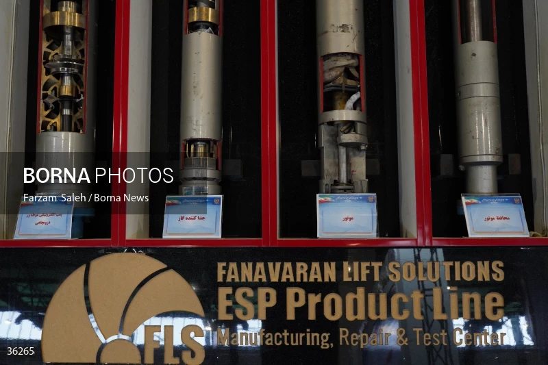Foreign attaches visit defense achievements exhibition in Tehran