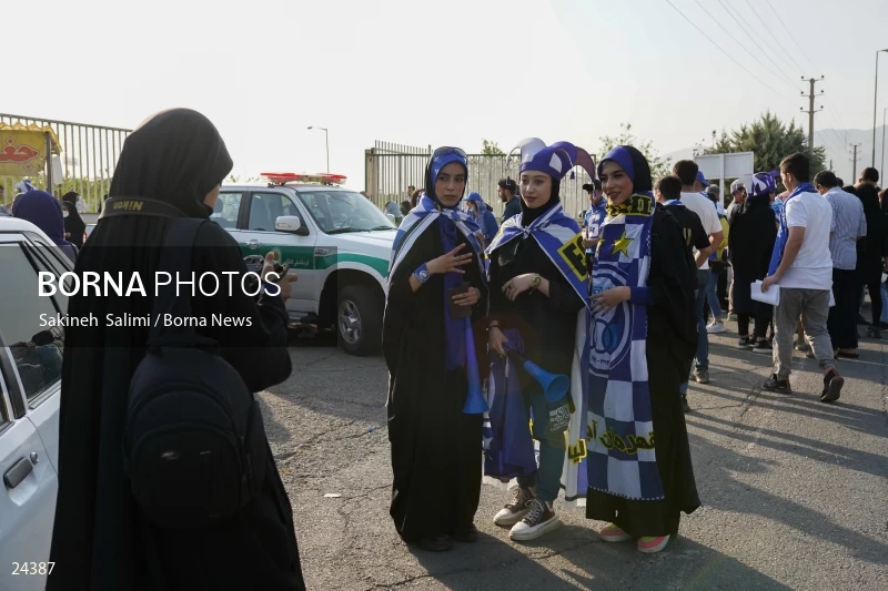 The first attendance of women in the stadium in a match of the Premier Football League of Iran