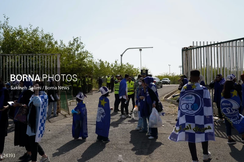 The first attendance of women in the stadium in a match of the Premier Football League of Iran