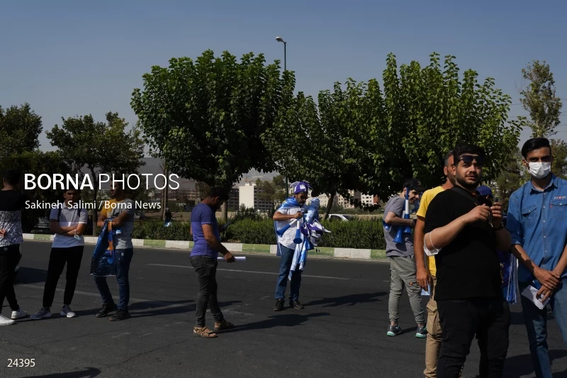 The first attendance of women in the stadium in a match of the Premier Football League of Iran