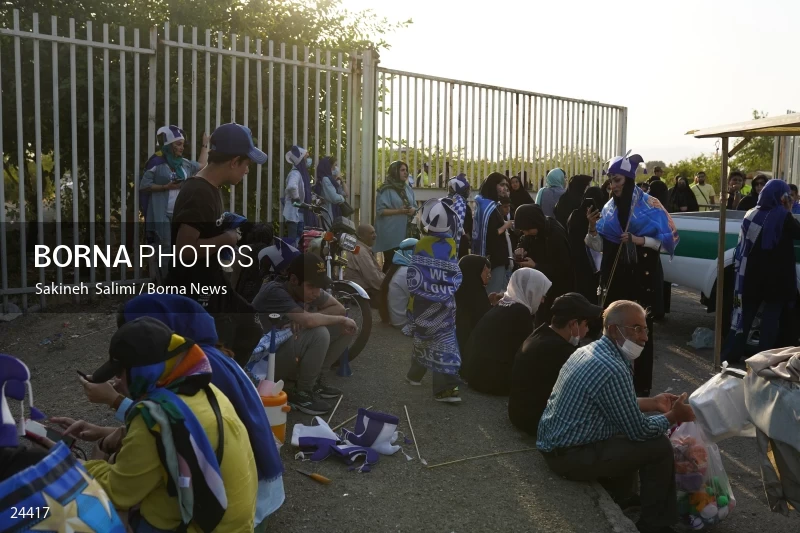 The first attendance of women in the stadium in a match of the Premier Football League of Iran
