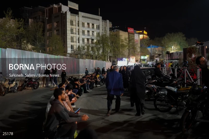 Qadr Night in Imamzadeh Saleh Tajrish (21th day of Ramadan)