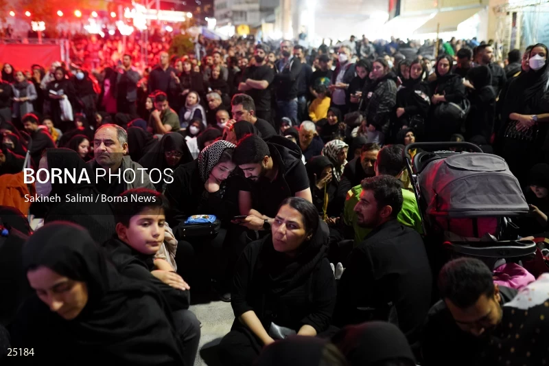 Qadr Night in Imamzadeh Saleh Tajrish (21th day of Ramadan)