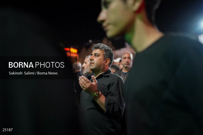 Qadr Night in Imamzadeh Saleh Tajrish (21th day of Ramadan)