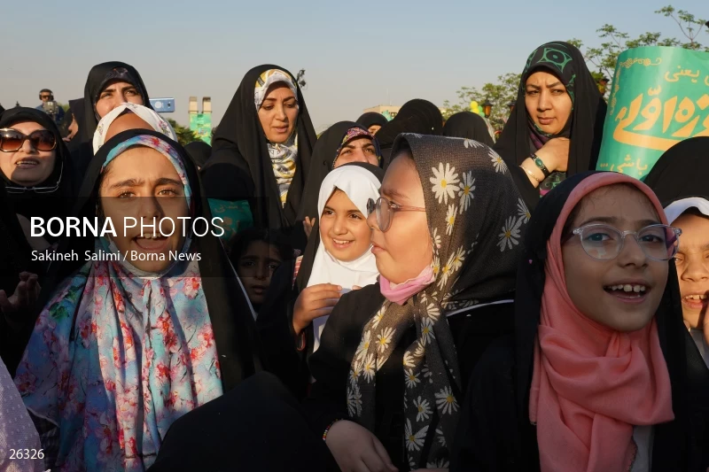 Celebration for first time fasting school girls in Tehran