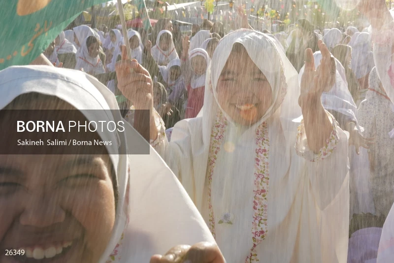Celebration for first time fasting school girls in Tehran