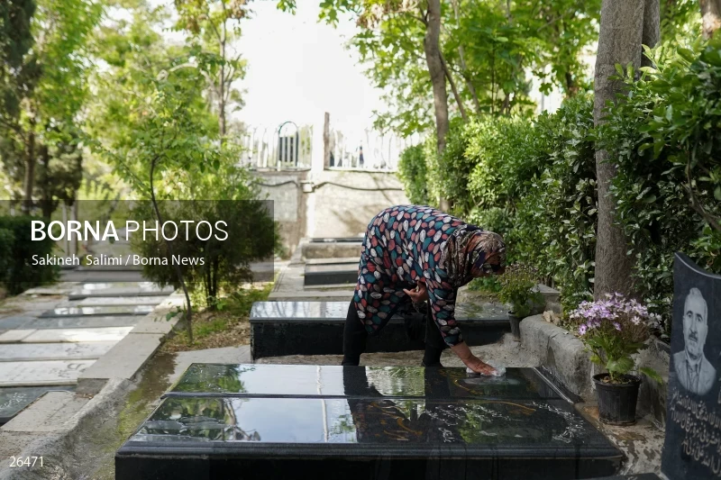 Iranians perform Eid al-Fitr prayers in Tehran