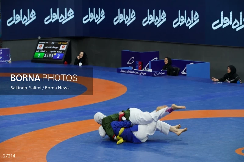 The national championship and selection of the Iranian female Alysh wrestling national team
