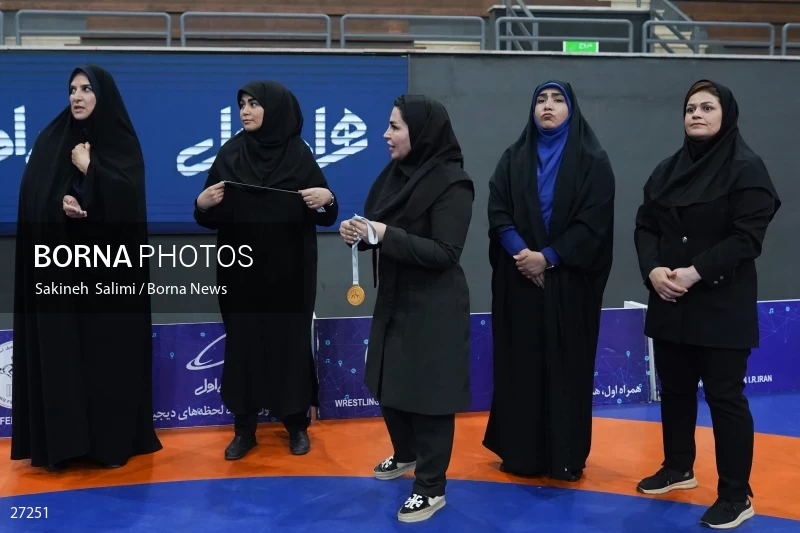 The national championship and selection of the Iranian female Alysh wrestling national team