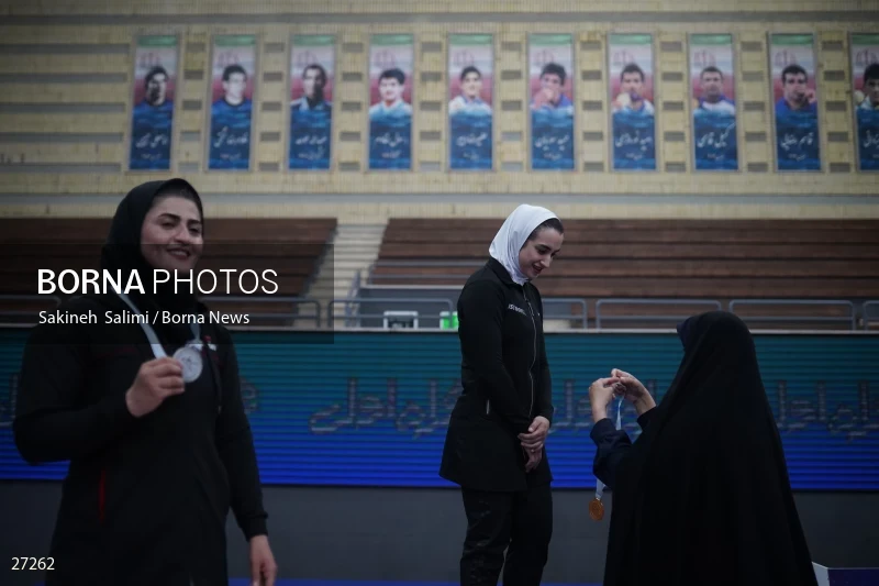 The national championship and selection of the Iranian female Alysh wrestling national team