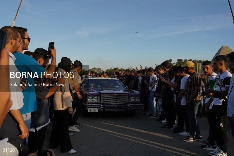 Gathering of classic cars in Tehran