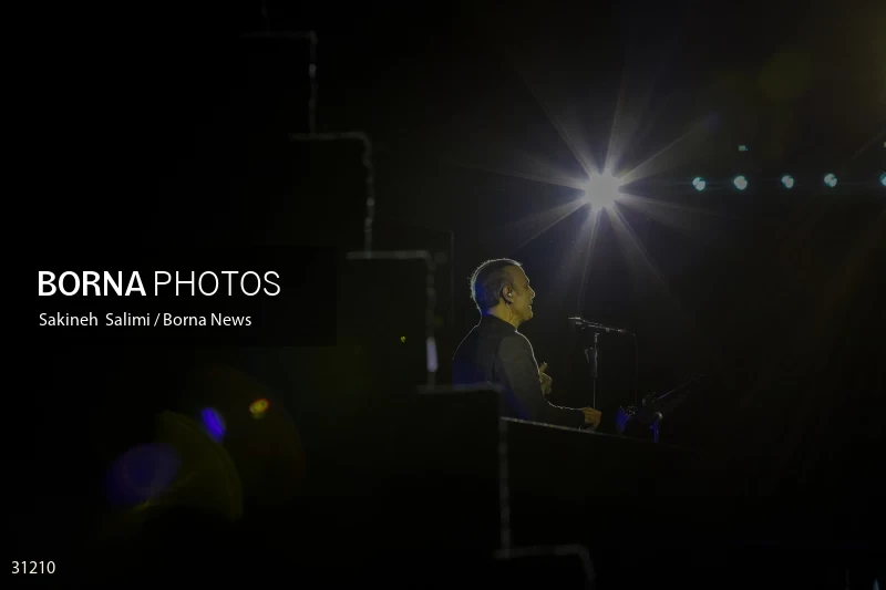 Alireza Ghorbani's concert in Saad Abad cultural and historical complex