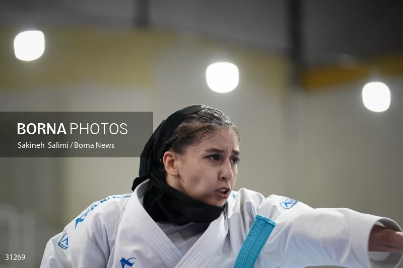 The girls' national karate team selection competition