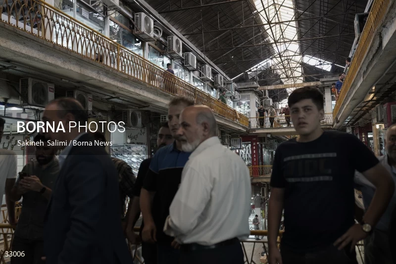 First vice president visits Pachenar Bazaar in Tehran