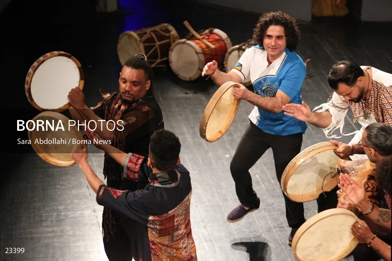 Lian music band concert