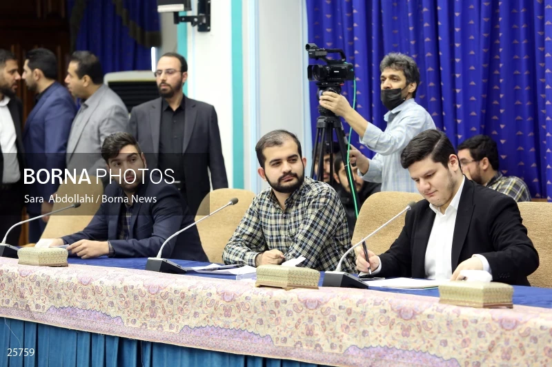 Meeting of representatives of student organizations with the president