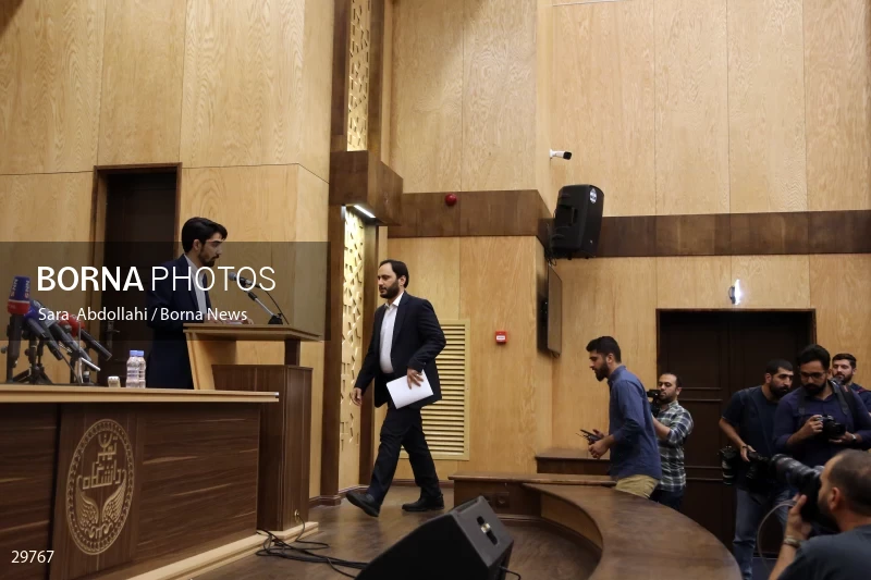 Meeting of students with the government spokesperson
