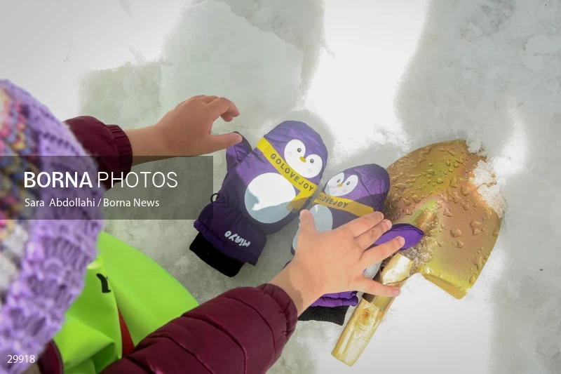 Snowman Festival in Tochal