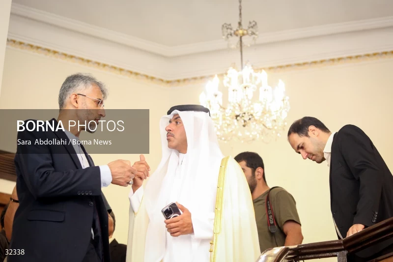 The meeting of the Minister of Labor of Qatar with the first vice president of Iran