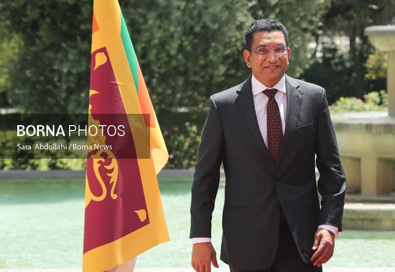 Iran and Sri Lanka FMs meet