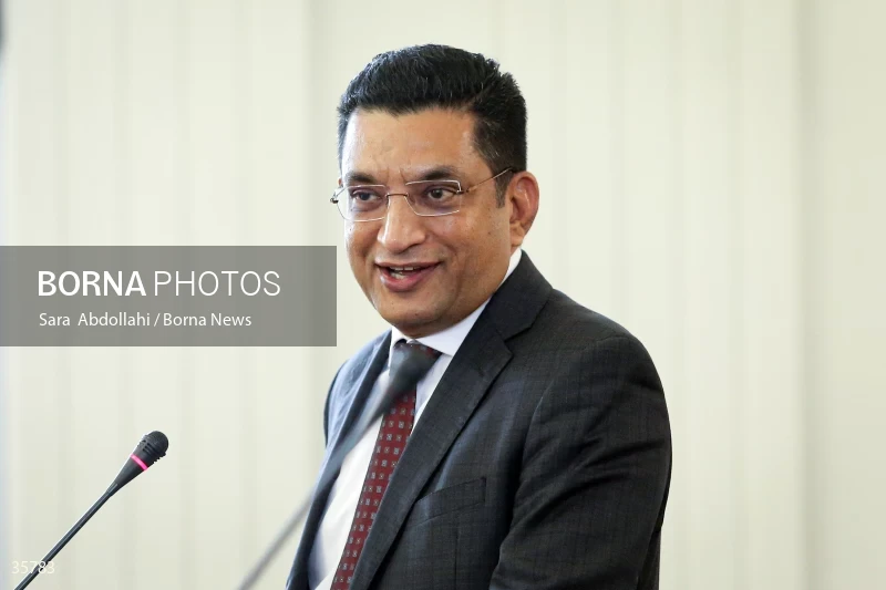 Iran and Sri Lanka FMs meet