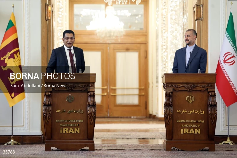Iran and Sri Lanka FMs meet