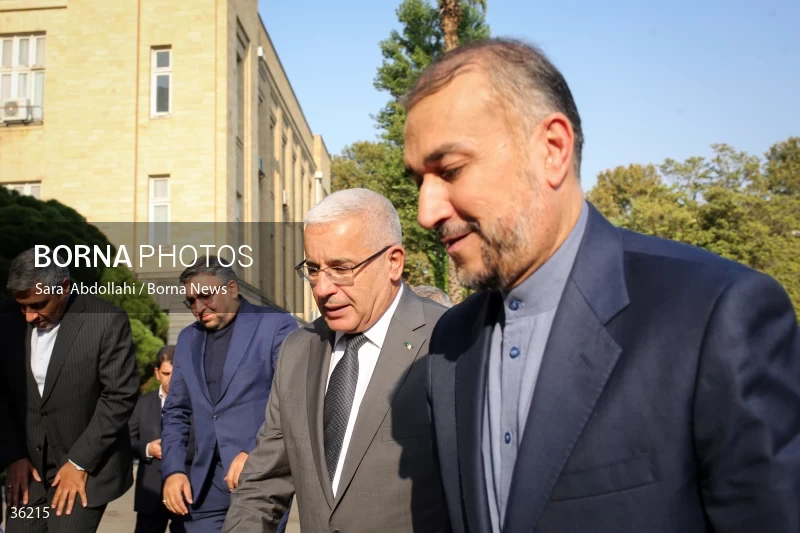Iran's minister of foreign affairs meets President of Algeria's People's National Assembly
