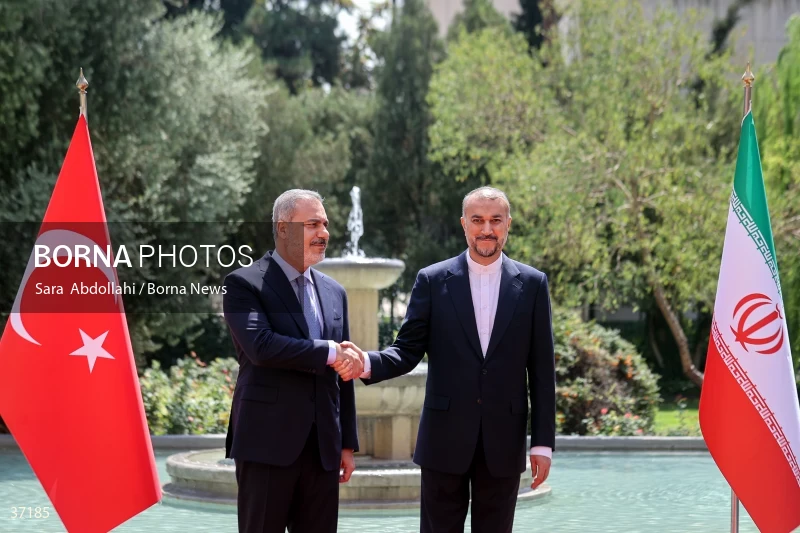 The meeting of the Foreign Ministers of Iran and Turkey