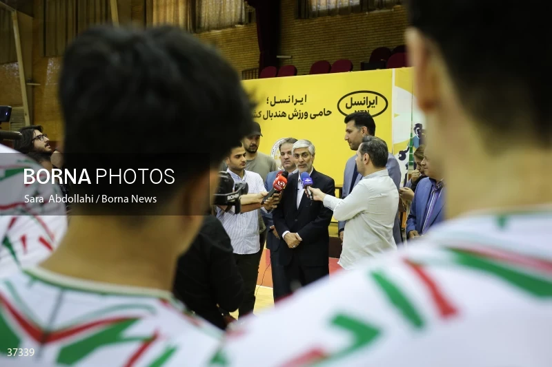 The visit of the Minister of Sports and Youth to the camp of the national handball team