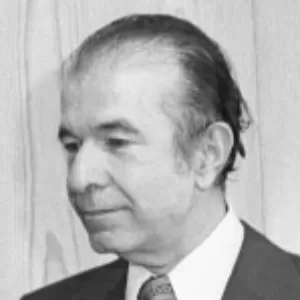 Fereydoon Hoveyda