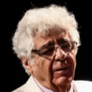 Loris Tjeknavorian