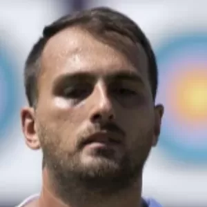 Milad Vaziri Teimour louei