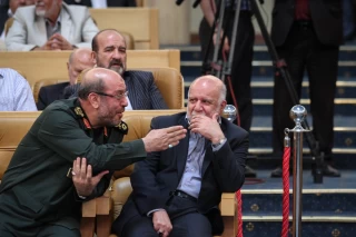 بزرگداشت دولتمردان دفاع مقدس